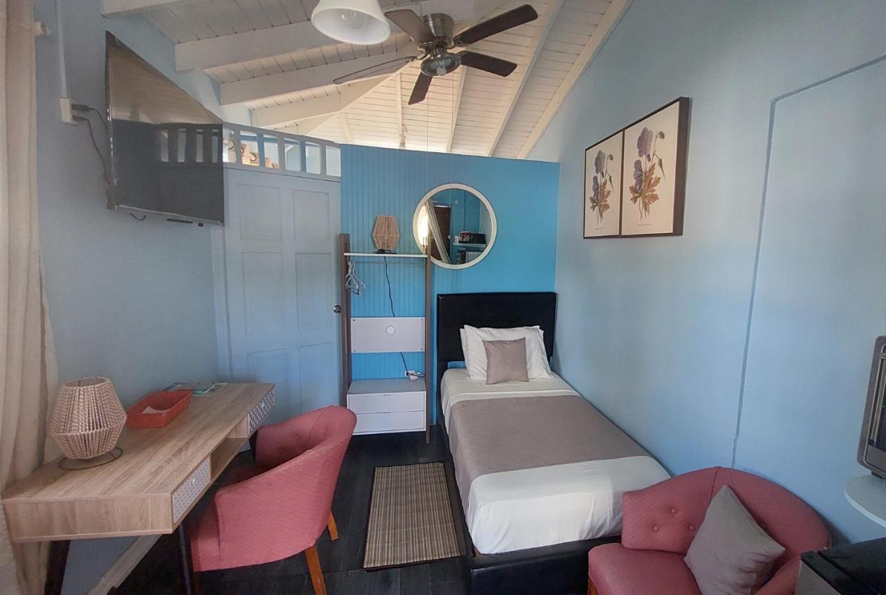 Carmen'S Cozy Studio Bridgetown Esterno foto